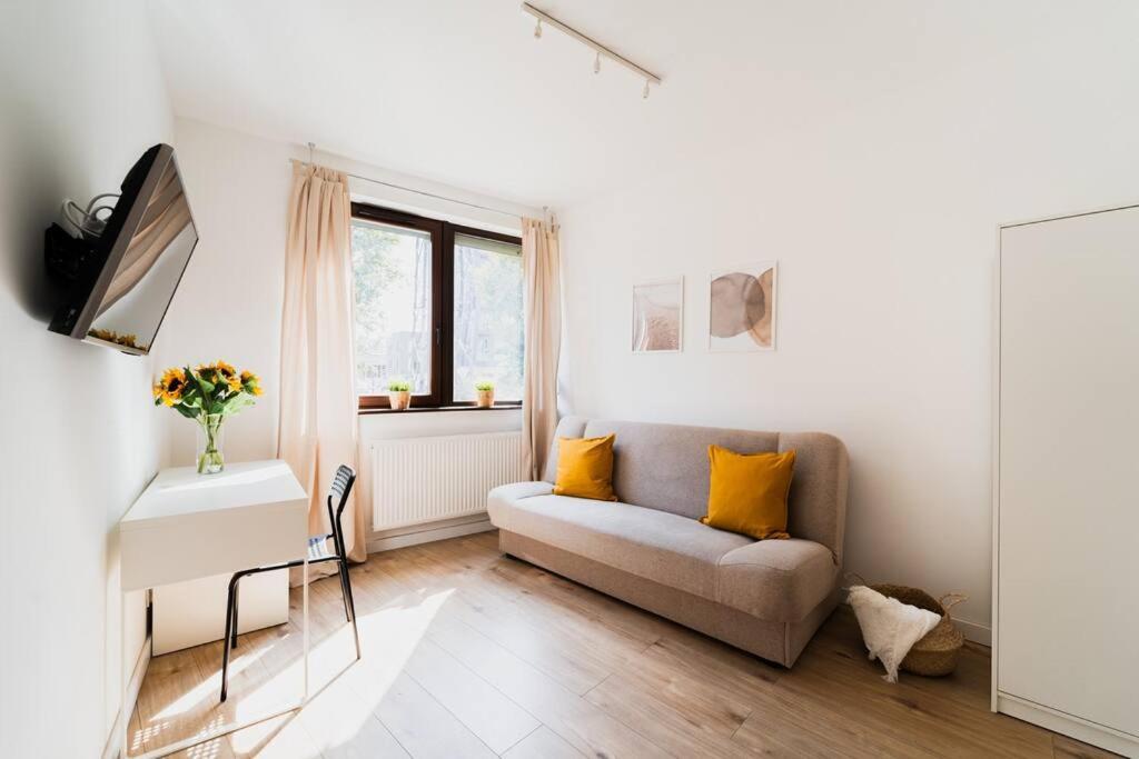 City Center - 3 Rooms - New Building - Private Parking Place - Garage Βρότσλαβ Εξωτερικό φωτογραφία