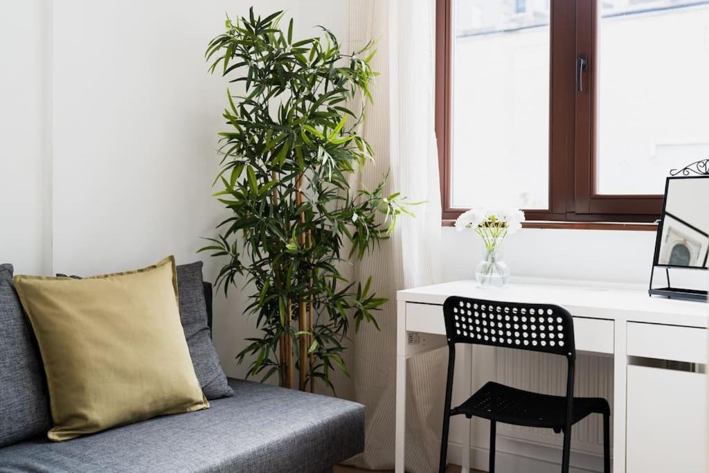 City Center - 3 Rooms - New Building - Private Parking Place - Garage Βρότσλαβ Εξωτερικό φωτογραφία